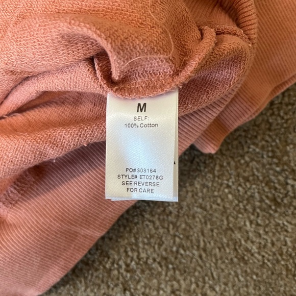 Hoodie with Star Graphic Be Kind NWOT - Picture 2 of 2